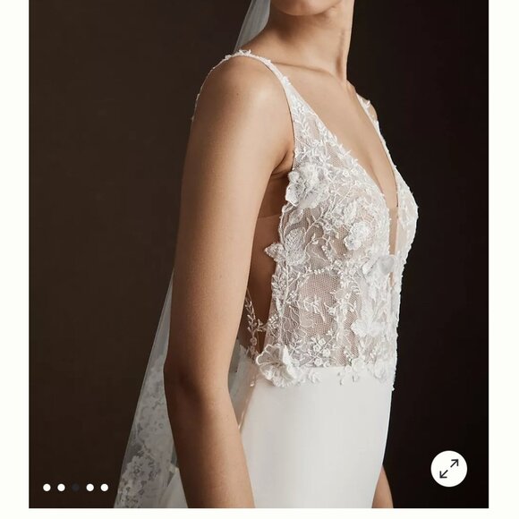 Wtoo by Watters Skylar Wedding Gown - Picture 2 of 5